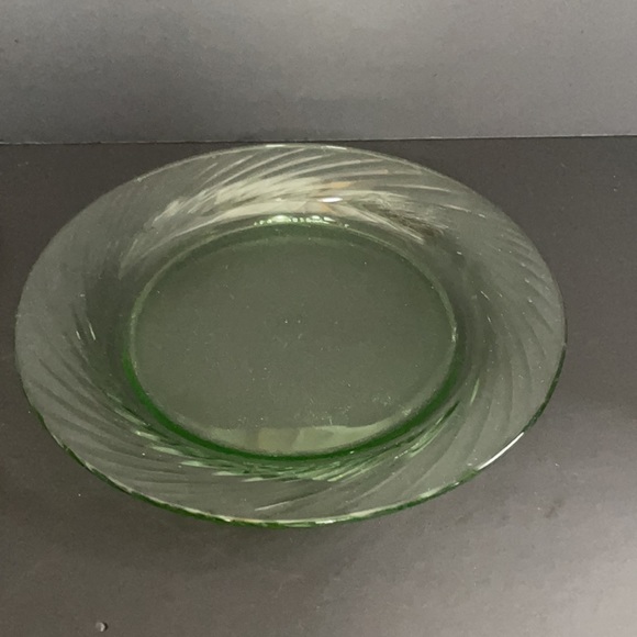 Pyrex Green Glass 7.5” Cake Salad Plates Lot X3 Dinnerware Dishes Vintage - Picture 3 of 5